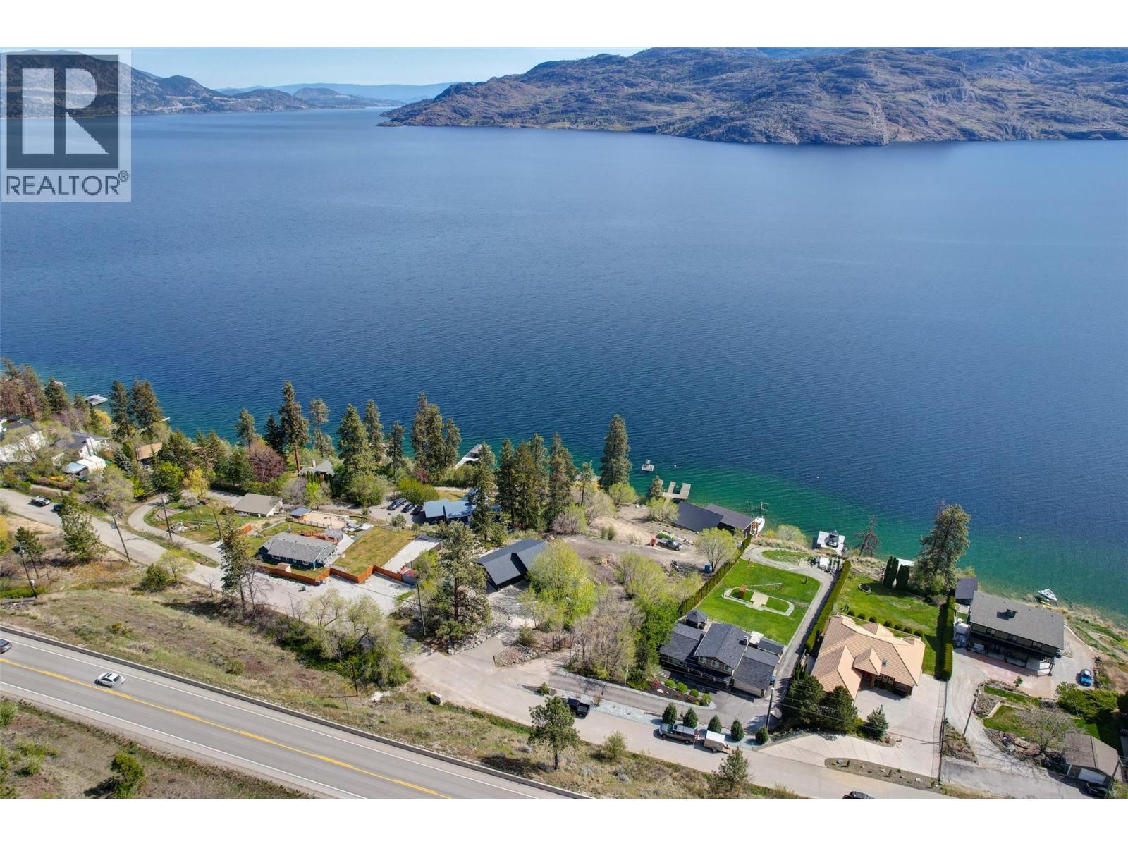 7172 Brent Road, Peachland, BC - Outdoor With Body Of Water With View