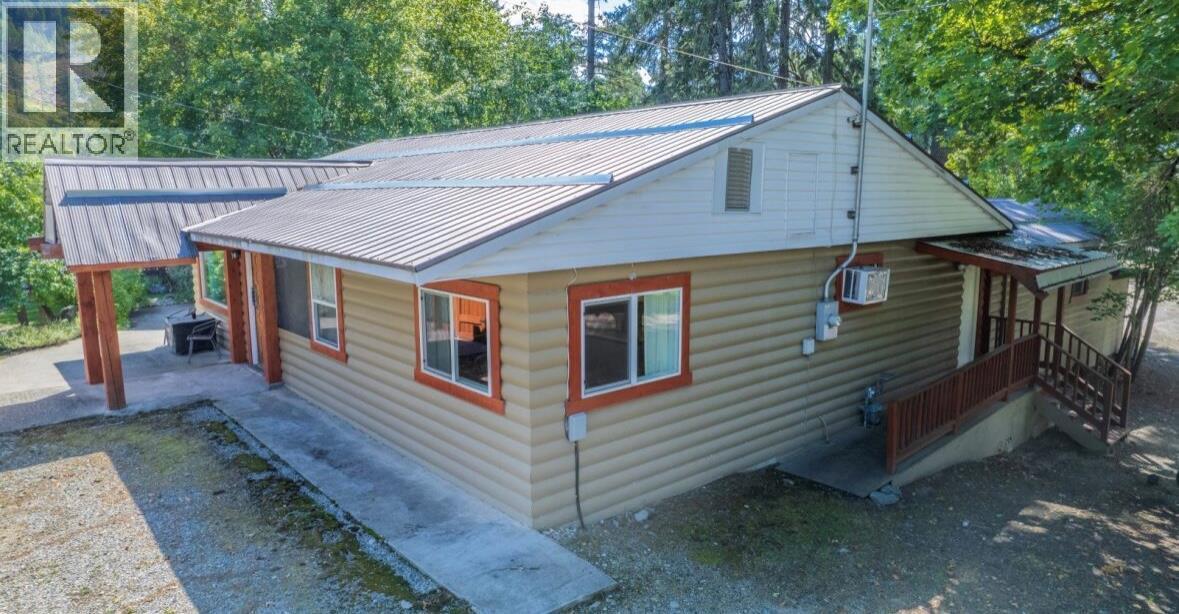 9&11 Kingsley Road, Christina Lake, BC