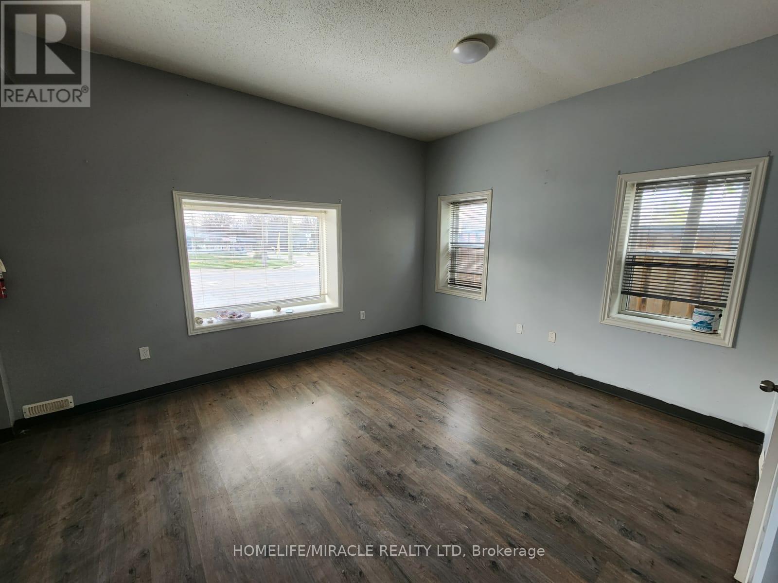 Unit 3 - 273 Thompson Road, London South, ON - Indoor Photo Showing Other Room