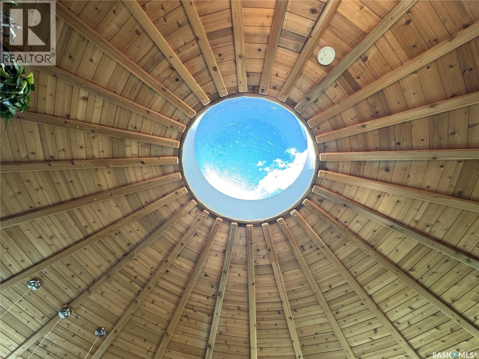 Lakefront Round House, Northern Admin District, SK - With Exterior