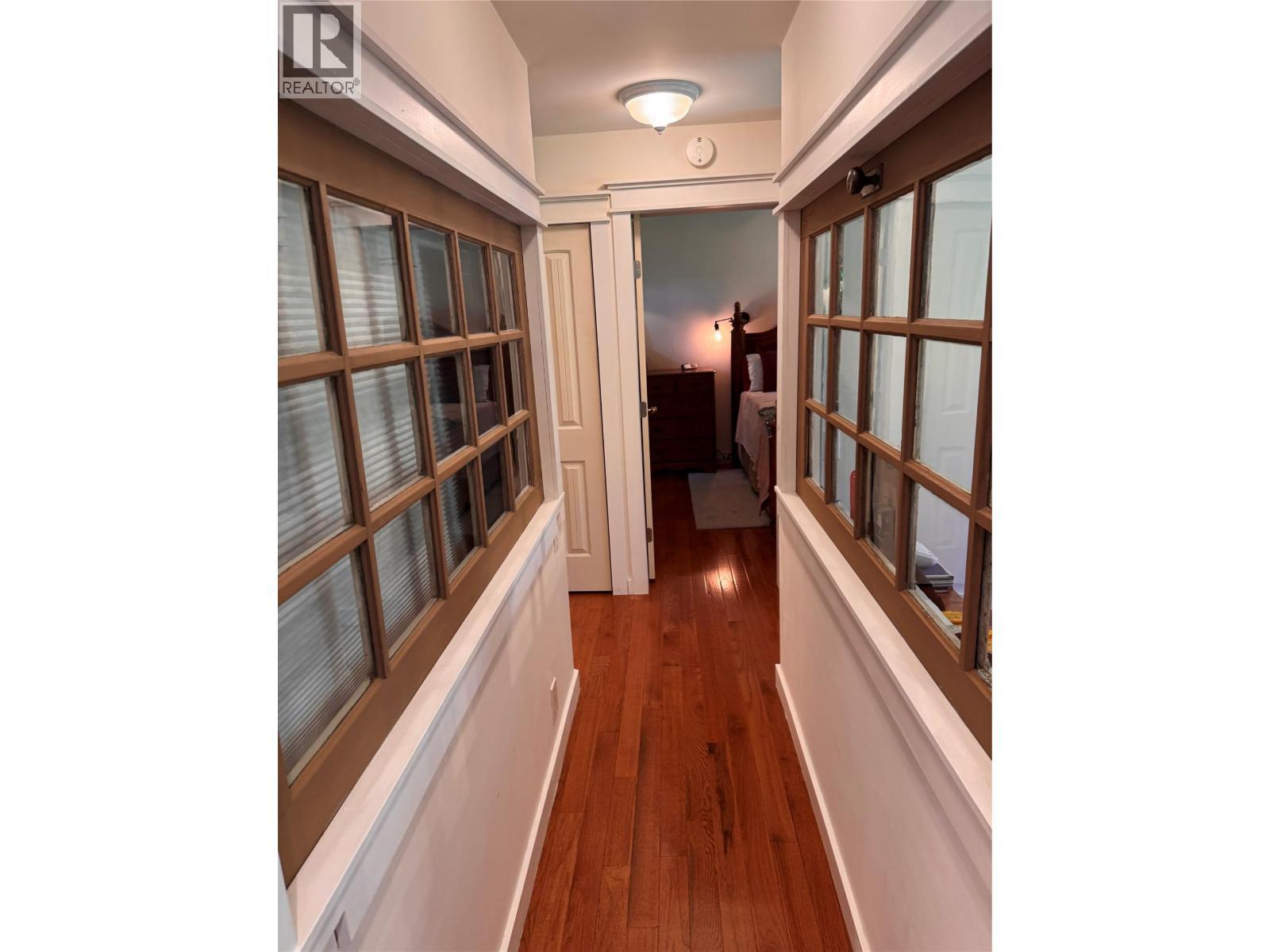 9&11 Kingsley Road, Christina Lake, BC - Indoor Photo Showing Other Room