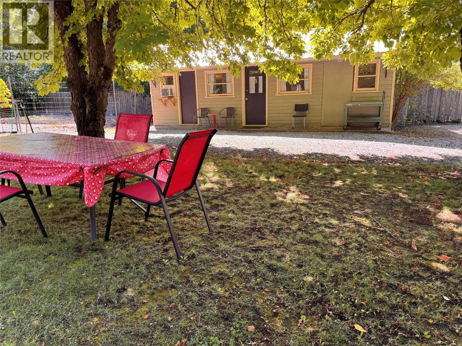 9&11 Kingsley Road, Christina Lake, BC - Outdoor With Deck Patio Veranda
