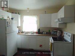 MAIN FLOOR KITCHEN -