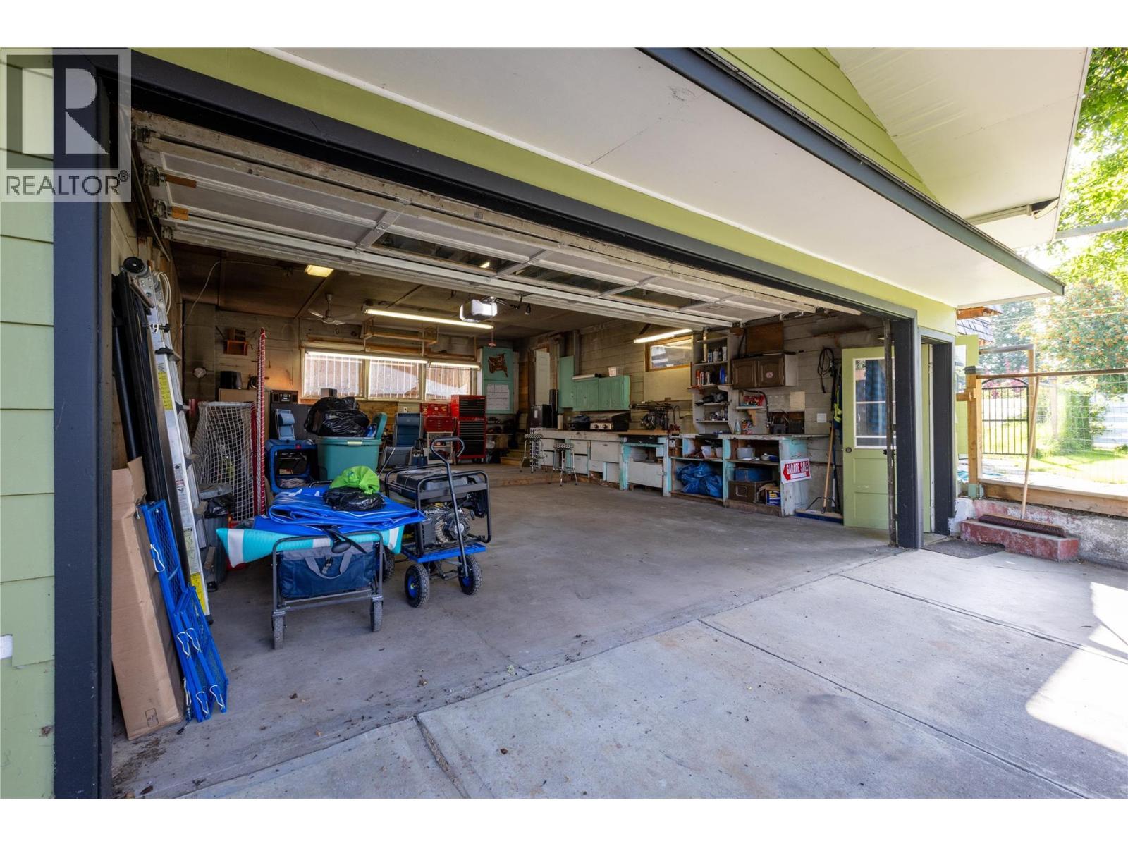 1215 12Th Street S, Cranbrook, BC -