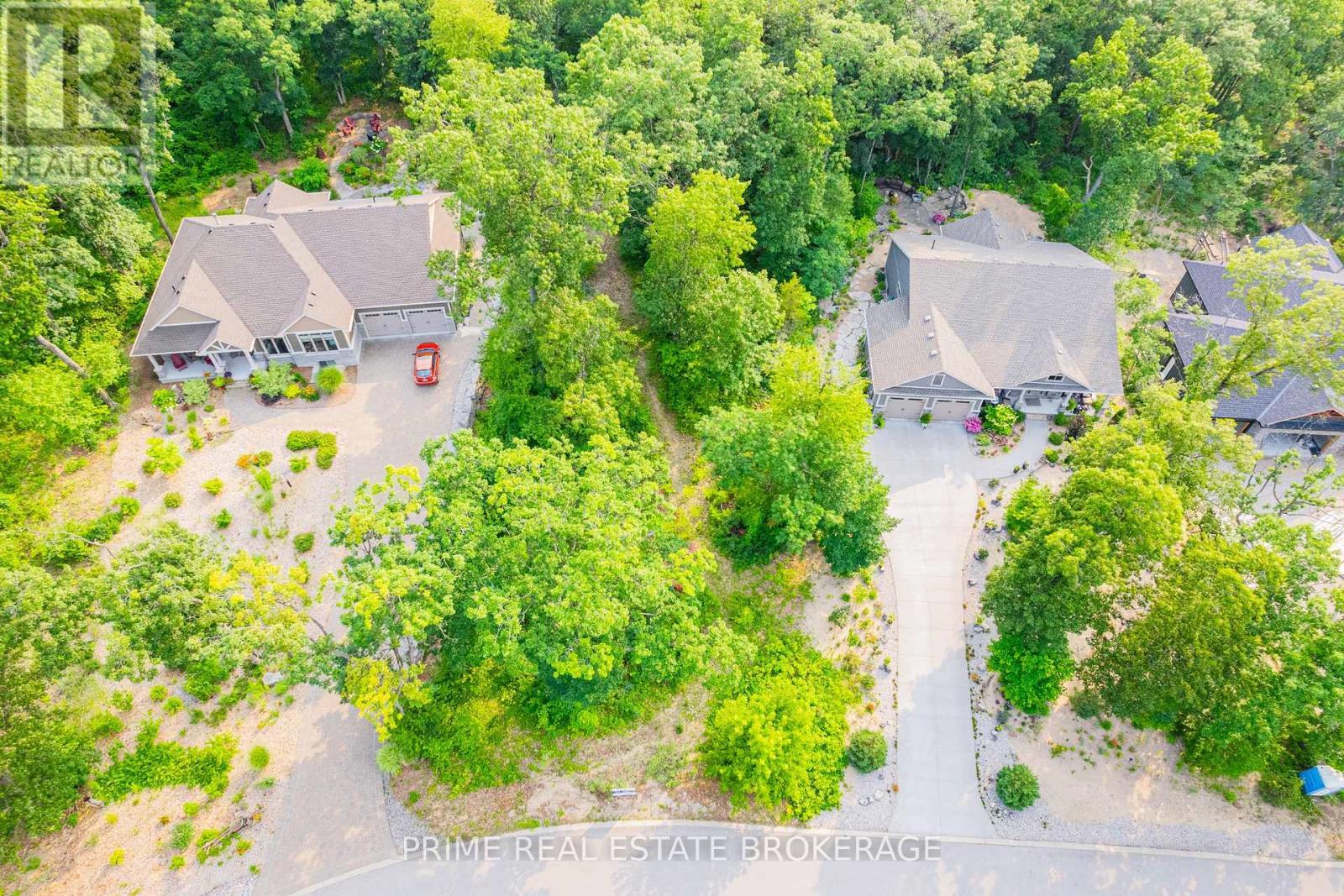 10142 Pinery Bluffs Road, Lambton Shores, ON - Outdoor With View