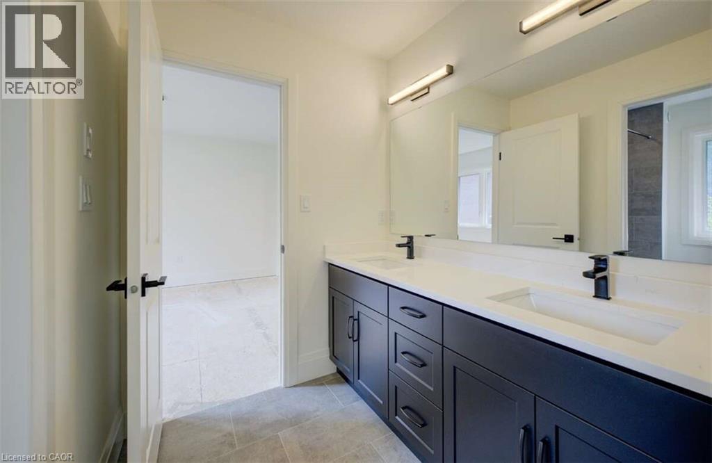 88 Misty River Drive, Conestogo, ON - Indoor Photo Showing Bathroom