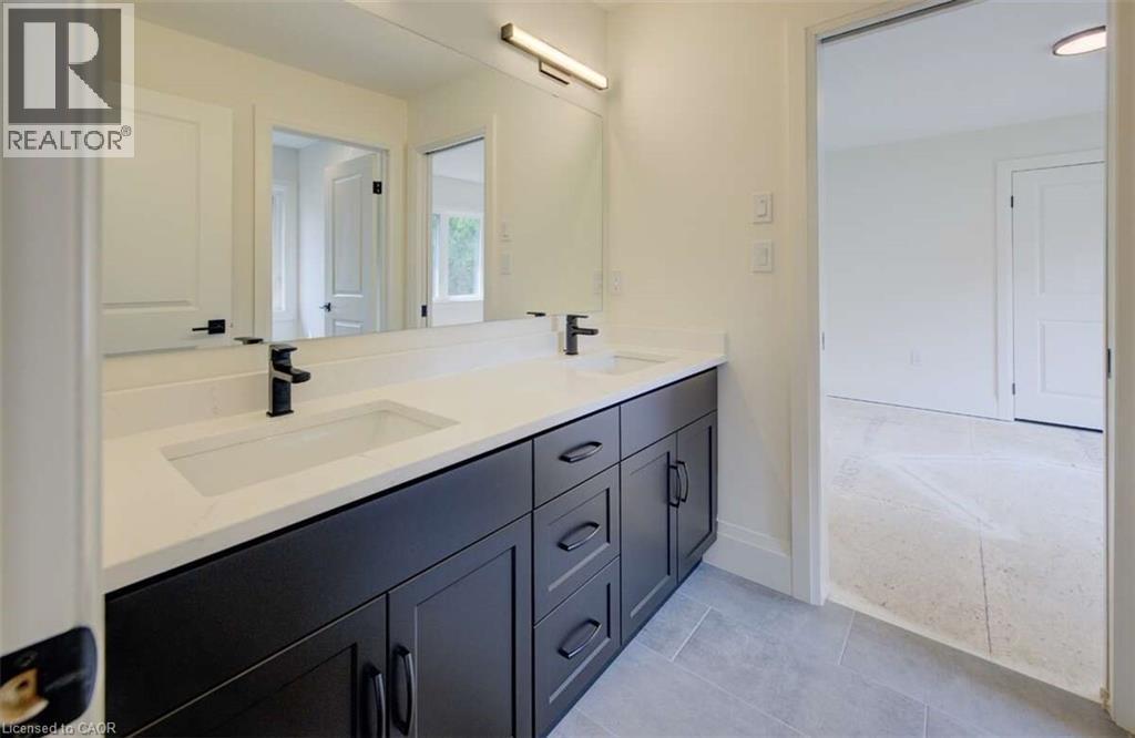 88 Misty River Drive, Conestogo, ON - Indoor Photo Showing Bathroom