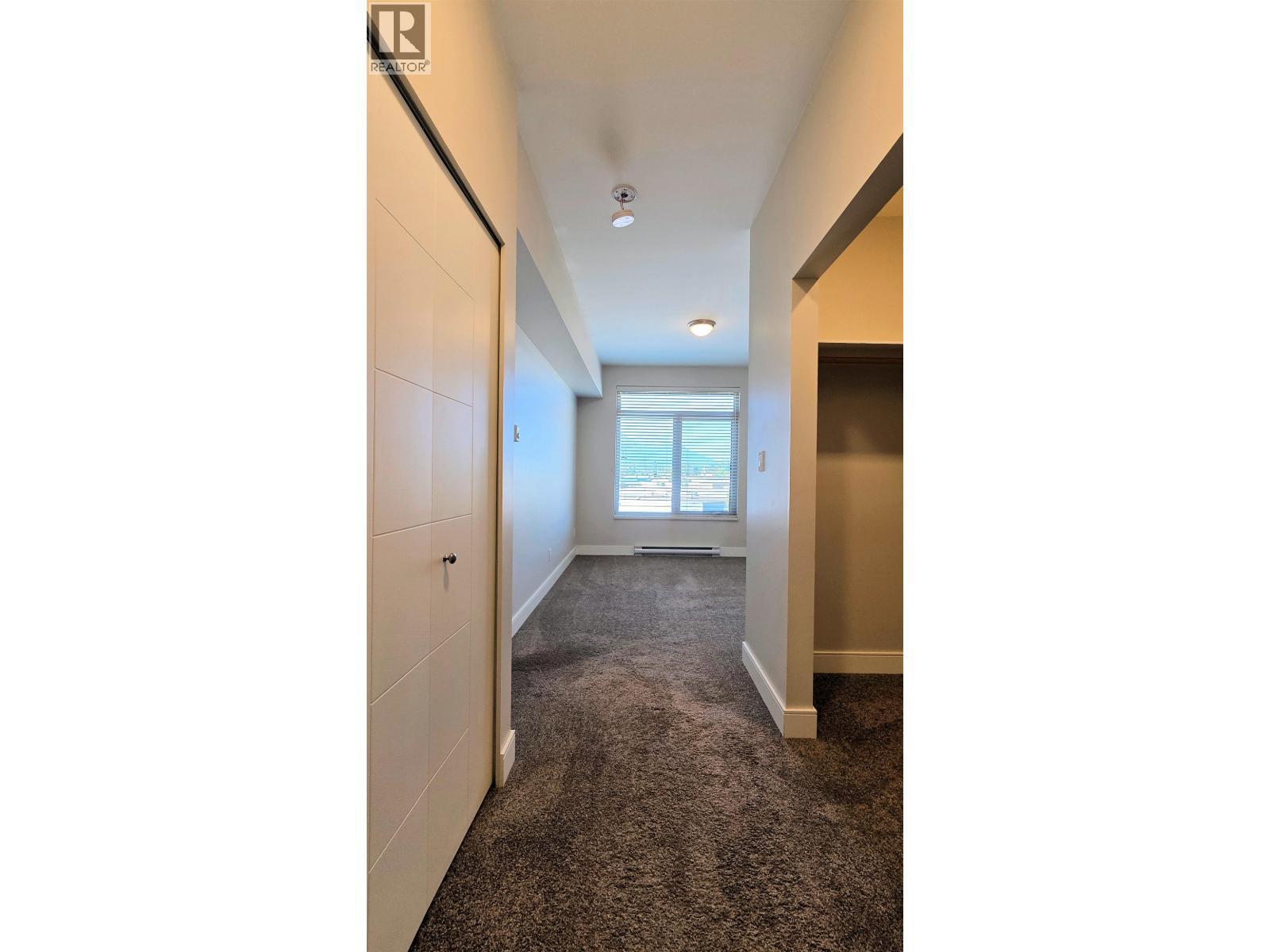 305 3684 Princess Crescent, Smithers, BC - Indoor Photo Showing Other Room