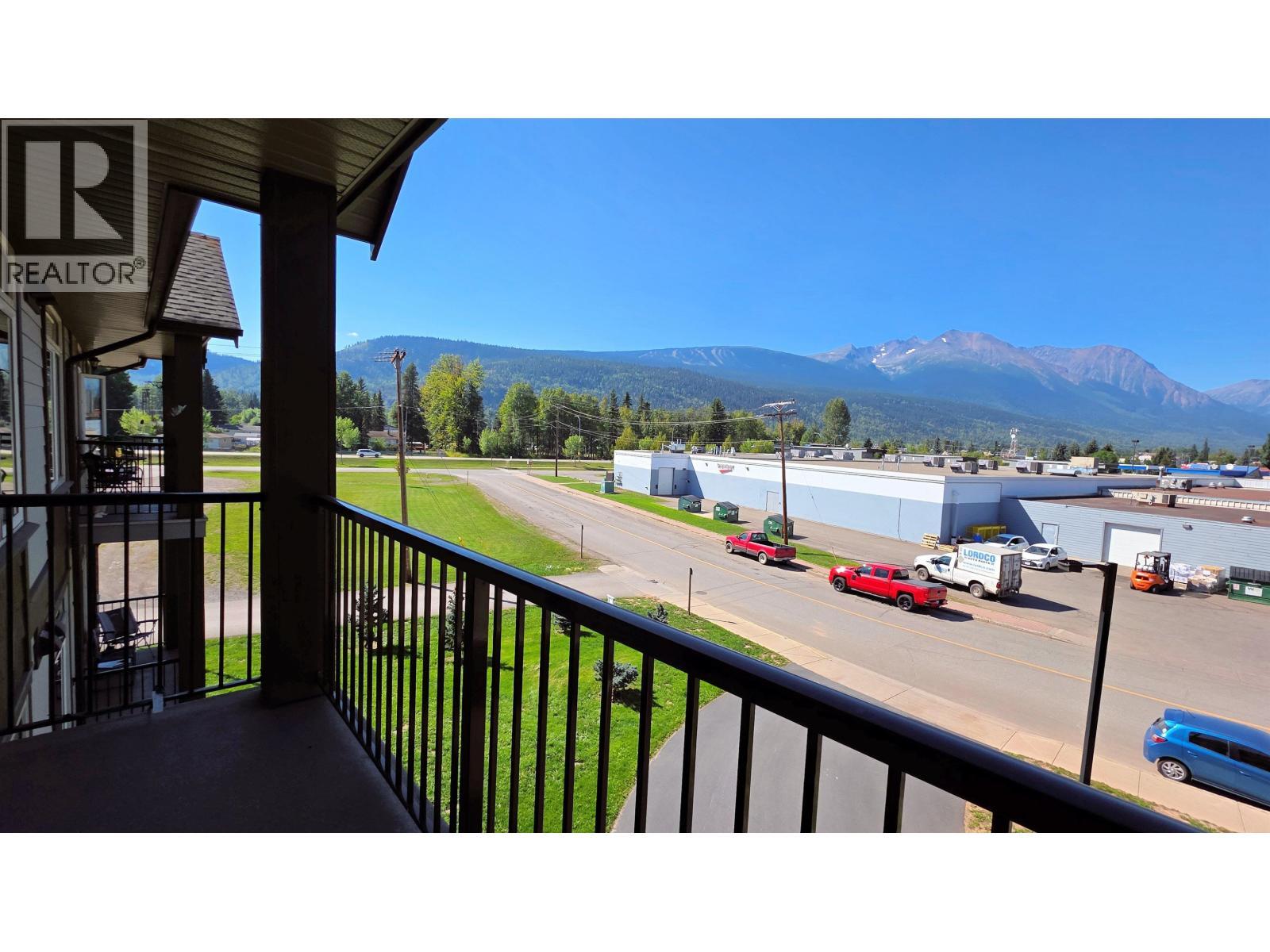 305 3684 Princess Crescent, Smithers, BC - Outdoor With View