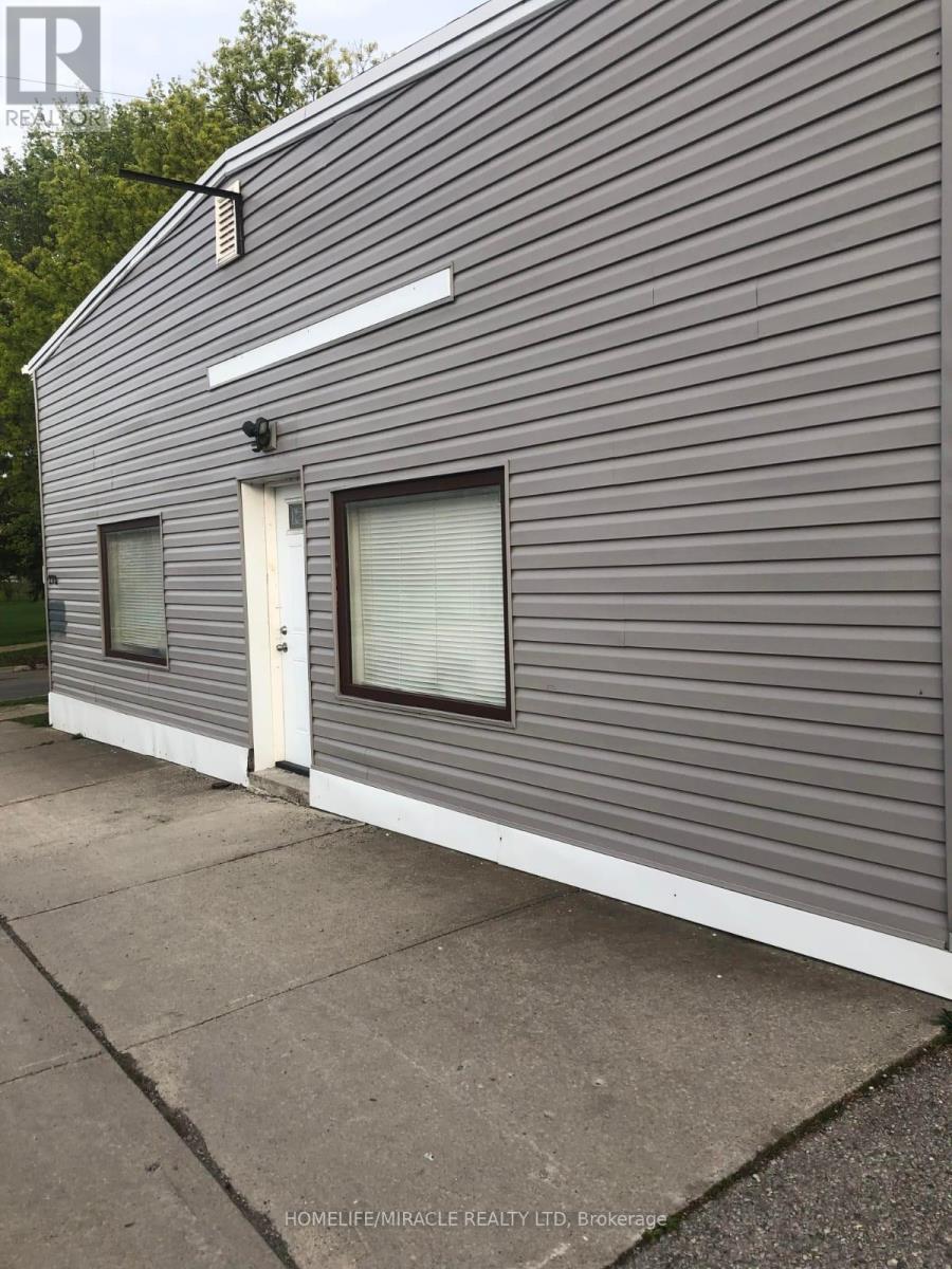 Unit 7 - 273 Thompson Road, London South, ON - Outdoor With Exterior