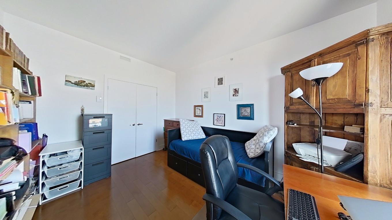 Chambre à coucher - Ph1001-4239 Rue Jean-Talon O., Montréal (Côte-Des-Neiges/Notre-Dame-De-Grâce), QC - Indoor