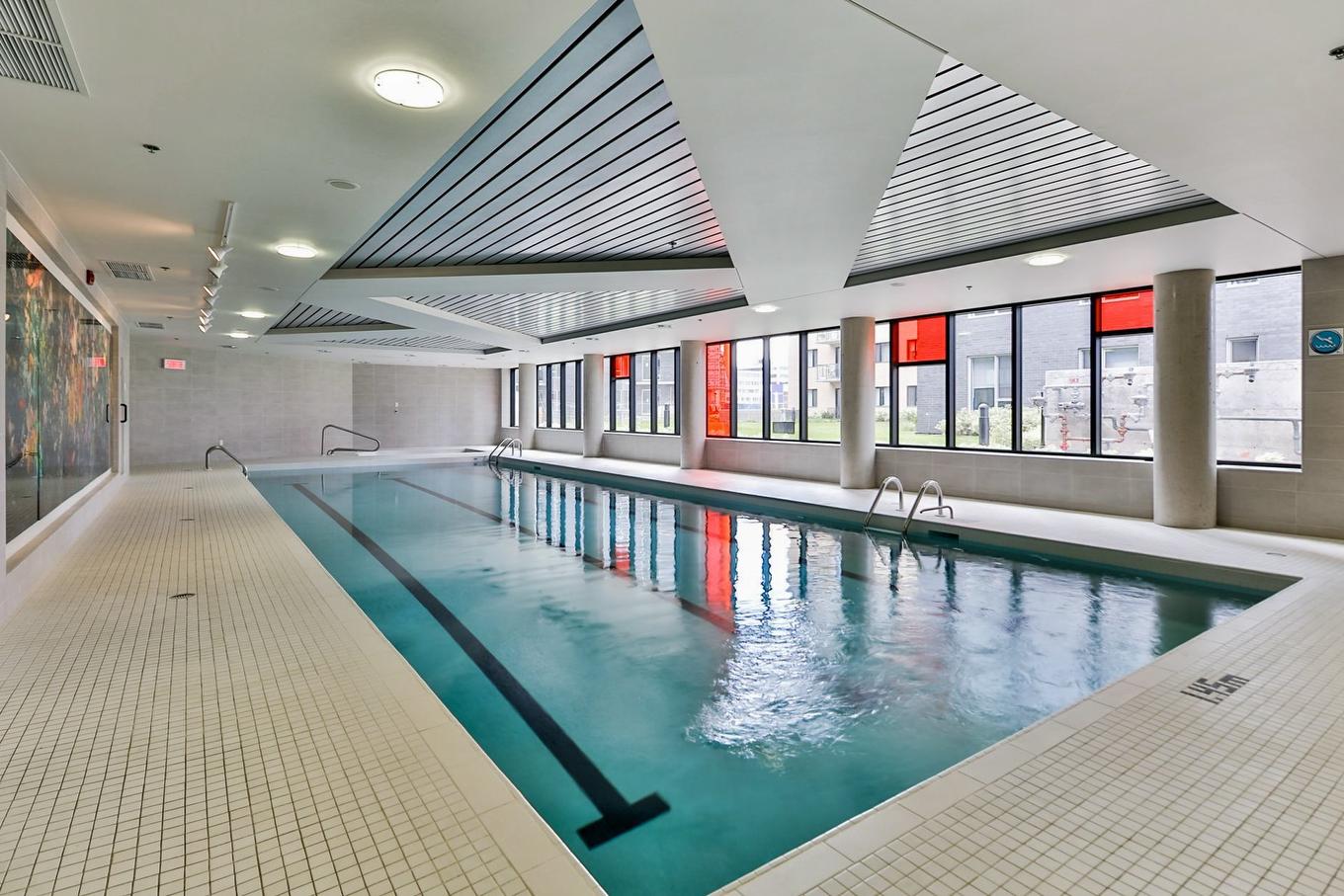 Piscine - Ph1001-4239 Rue Jean-Talon O., Montréal (Côte-Des-Neiges/Notre-Dame-De-Grâce), QC - Indoor Photo Showing Other Room With In Ground Pool