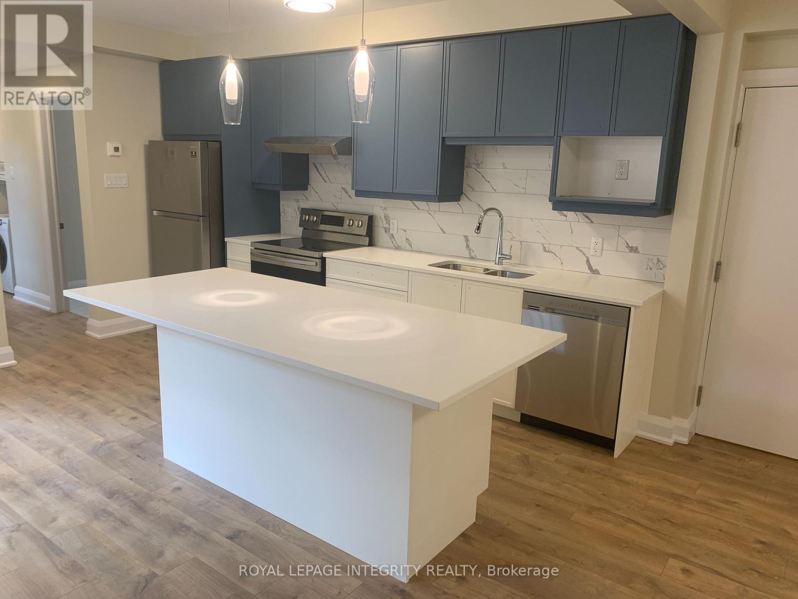 2 - 470 Besserer Street, Ottawa, ON - Indoor Photo Showing Kitchen