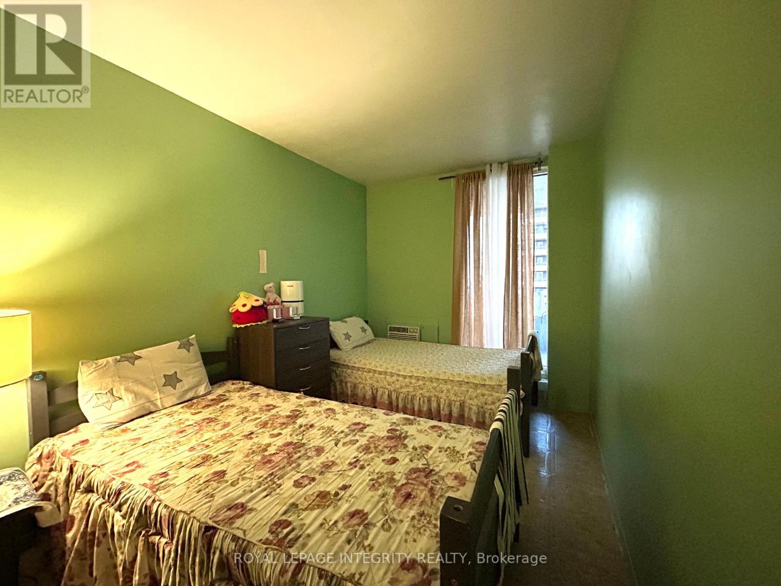 Bedroom 2 - 2201 - 1785 Forbisher Lane, Ottawa, ON - Indoor Photo Showing Bedroom