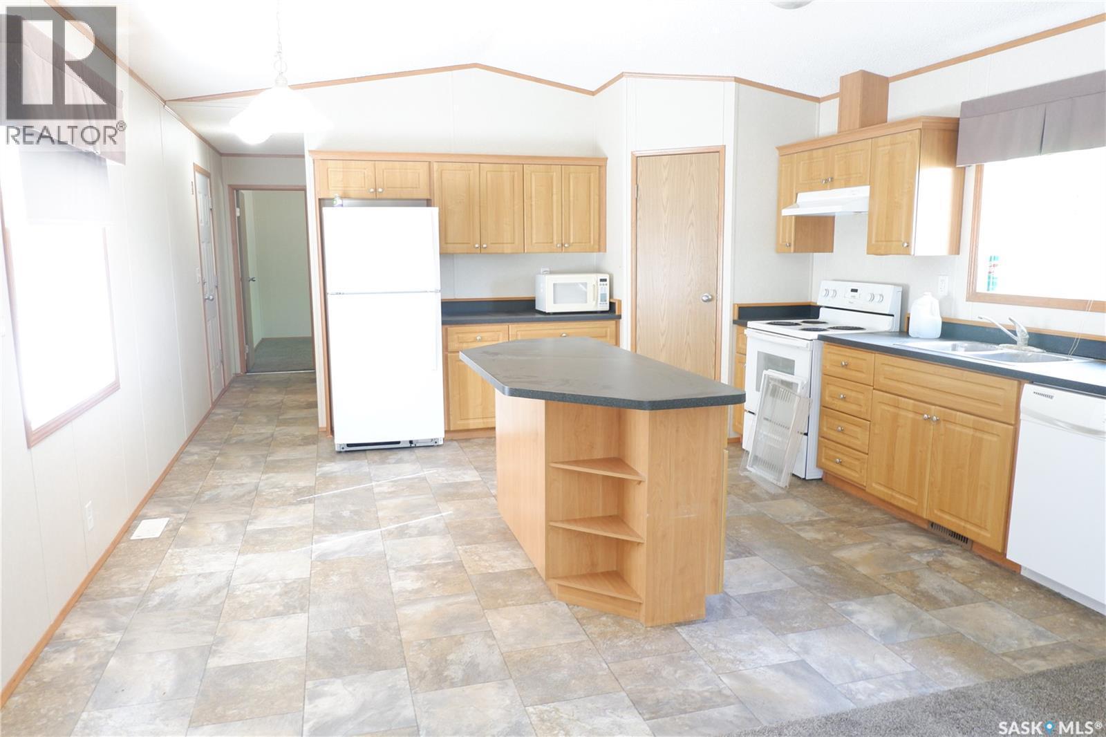 Rayner Acreage, Old Post Rm No. 43, SK - Indoor Photo Showing Kitchen With Double Sink
