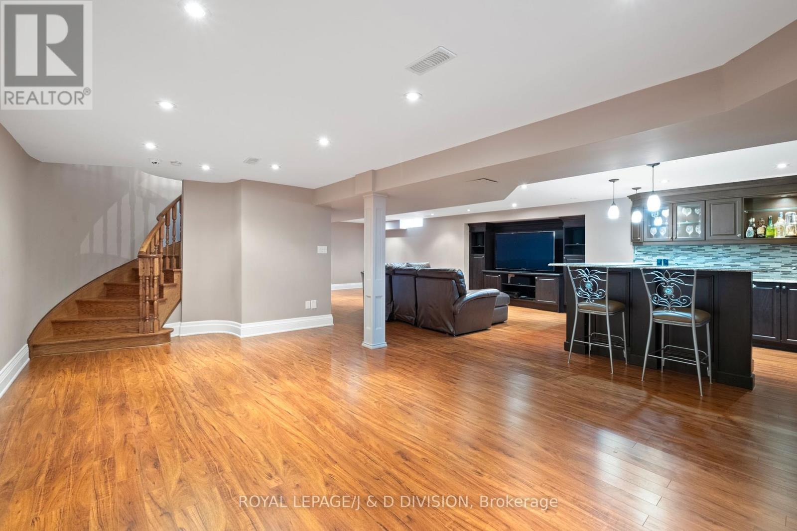 2153 Manor Hill Drive, Mississauga, ON - Indoor