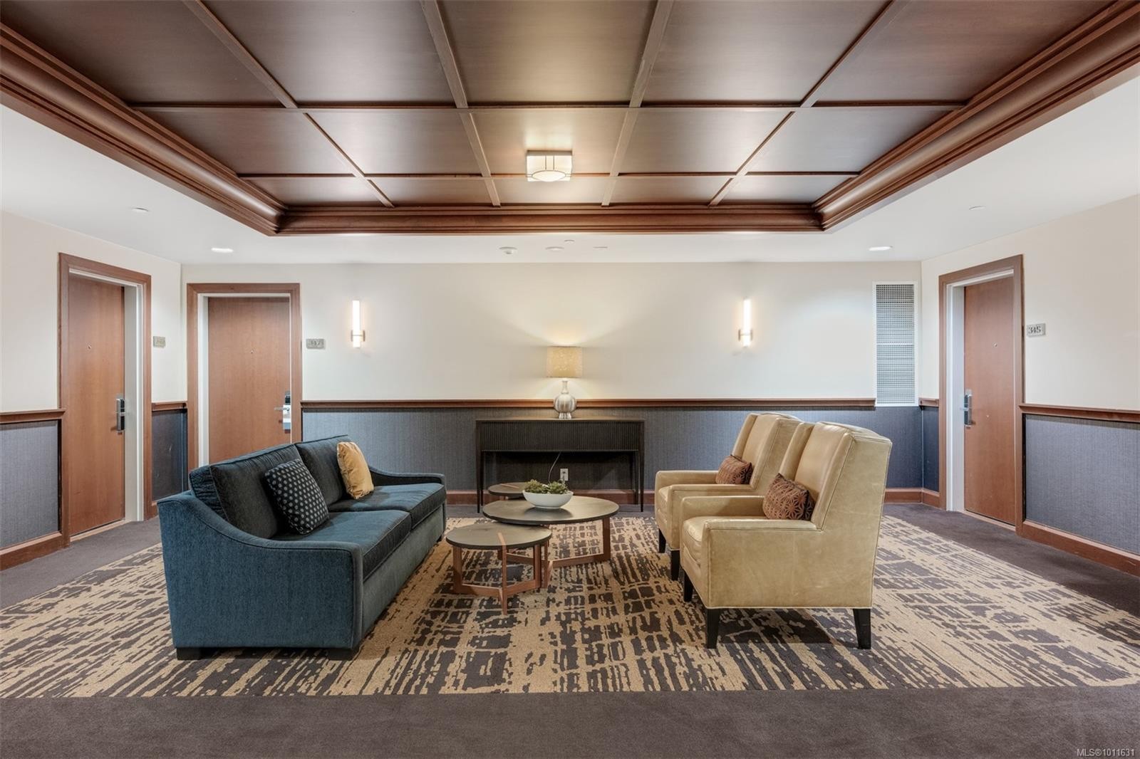 335/337 C-1999 Country Club Way, Langford, BC - Indoor Photo Showing Other Room