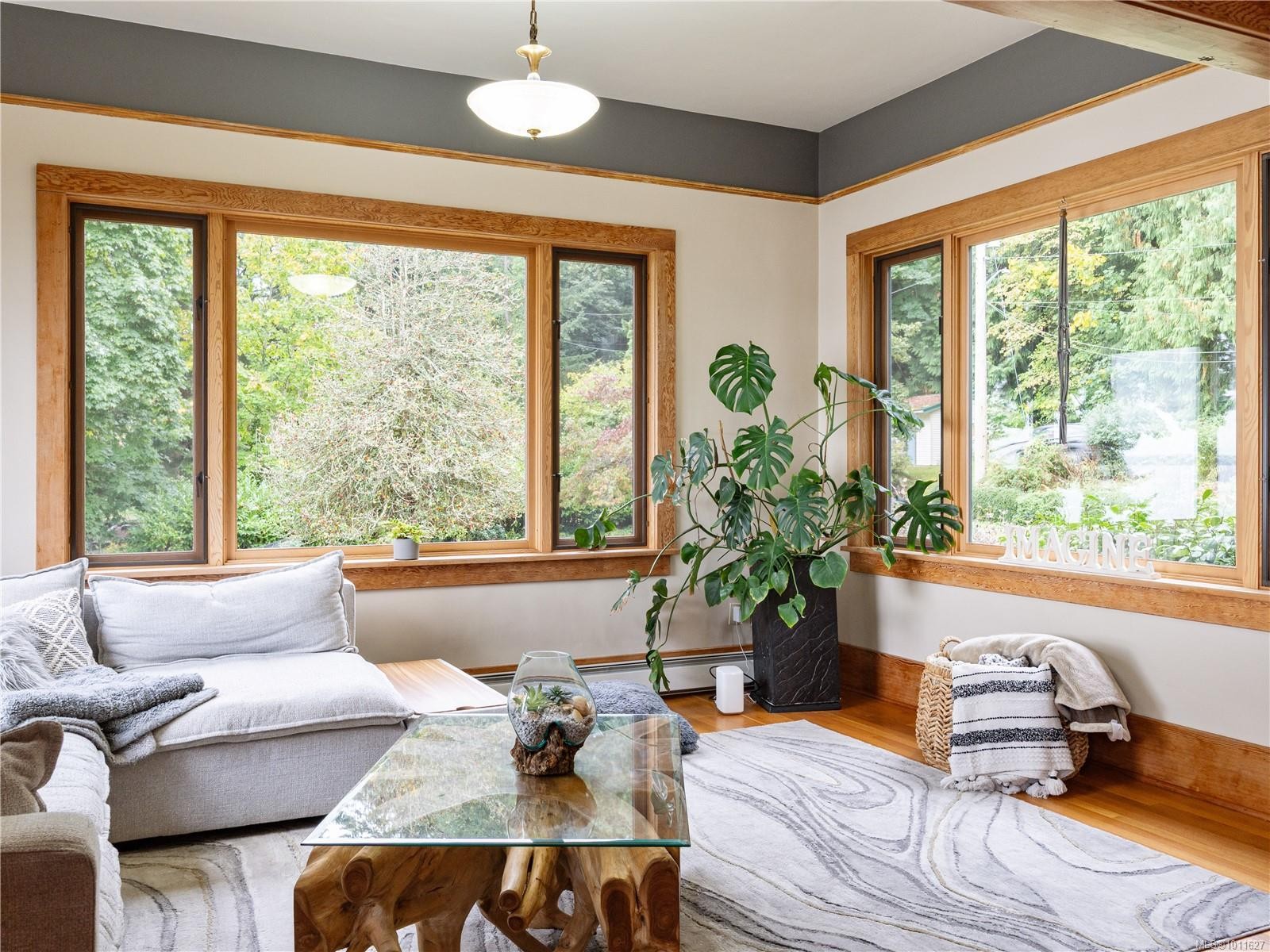 11231 Chemainus Rd, Ladysmith, BC