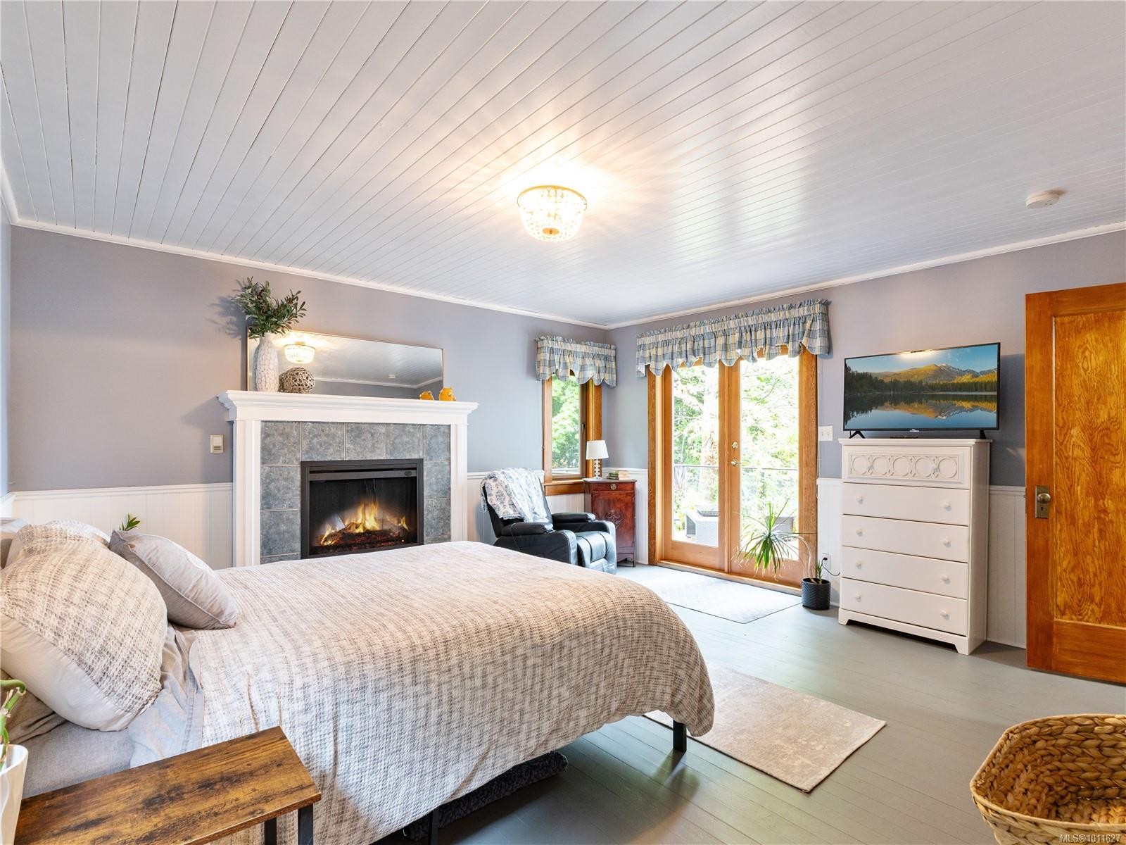 11231 Chemainus Rd, Ladysmith, BC