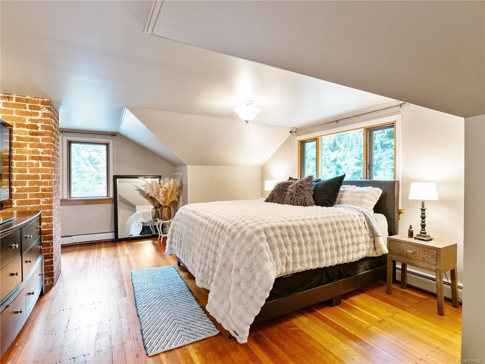 11231 Chemainus Rd, Ladysmith, BC