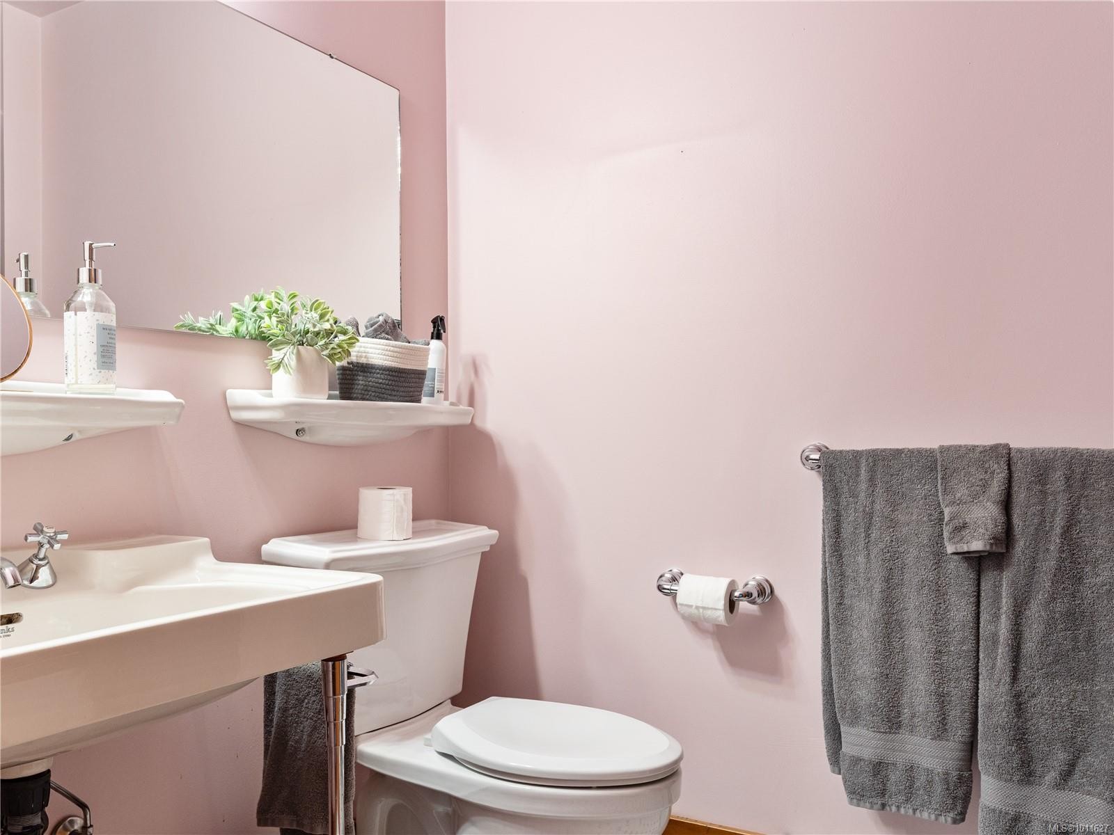 11231 Chemainus Rd, Ladysmith, BC