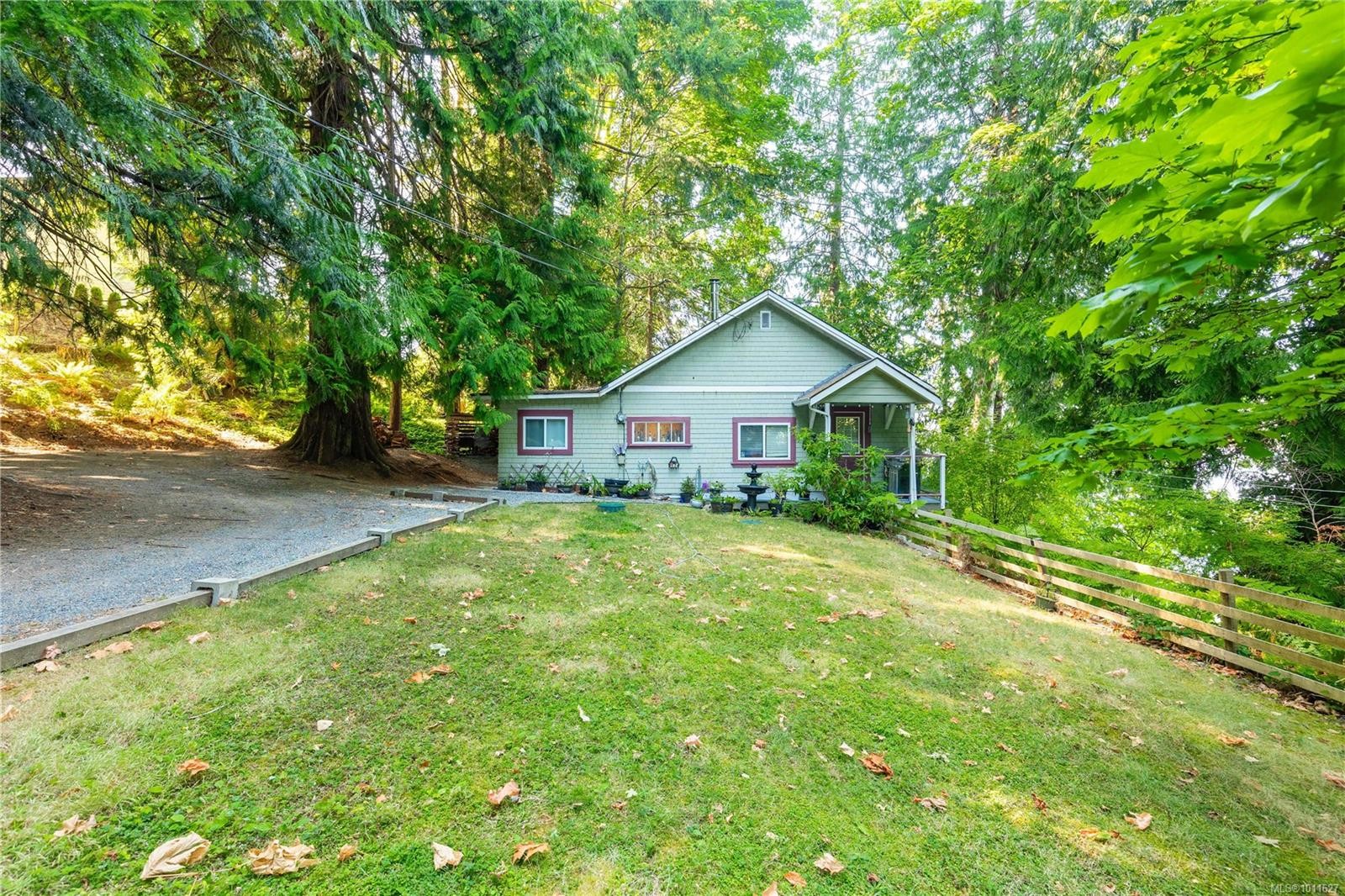 11231 Chemainus Rd, Ladysmith, BC
