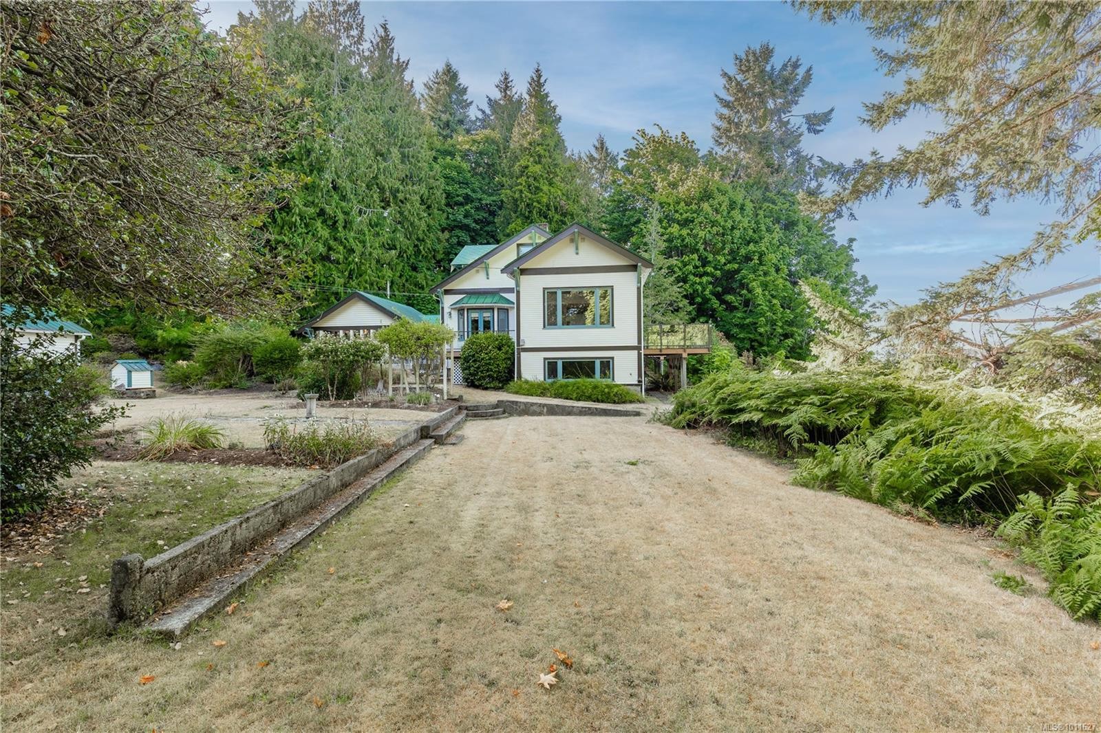 11231 Chemainus Rd, Ladysmith, BC