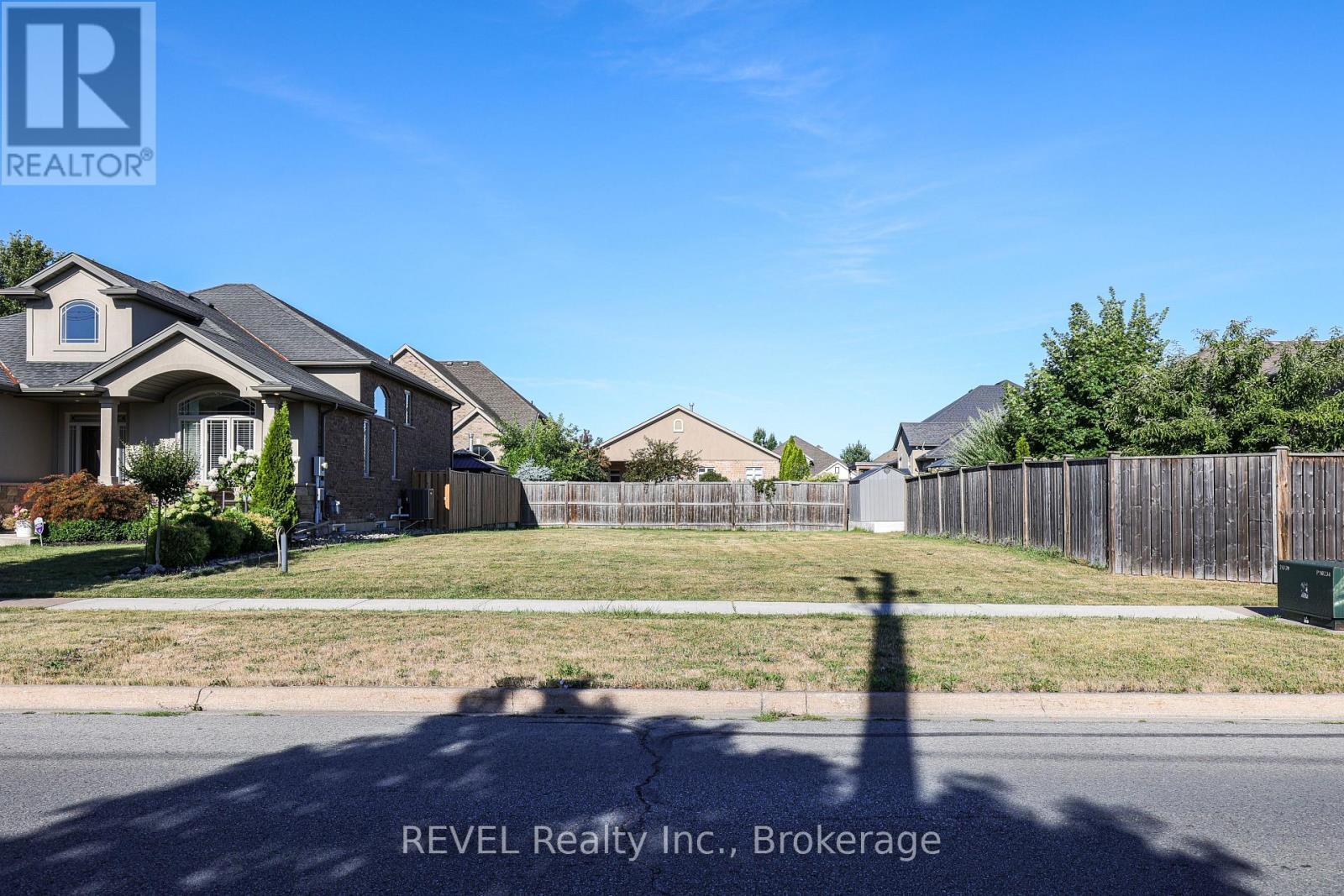 201 First Street Louth, St. Catharines (Grapeview), ON