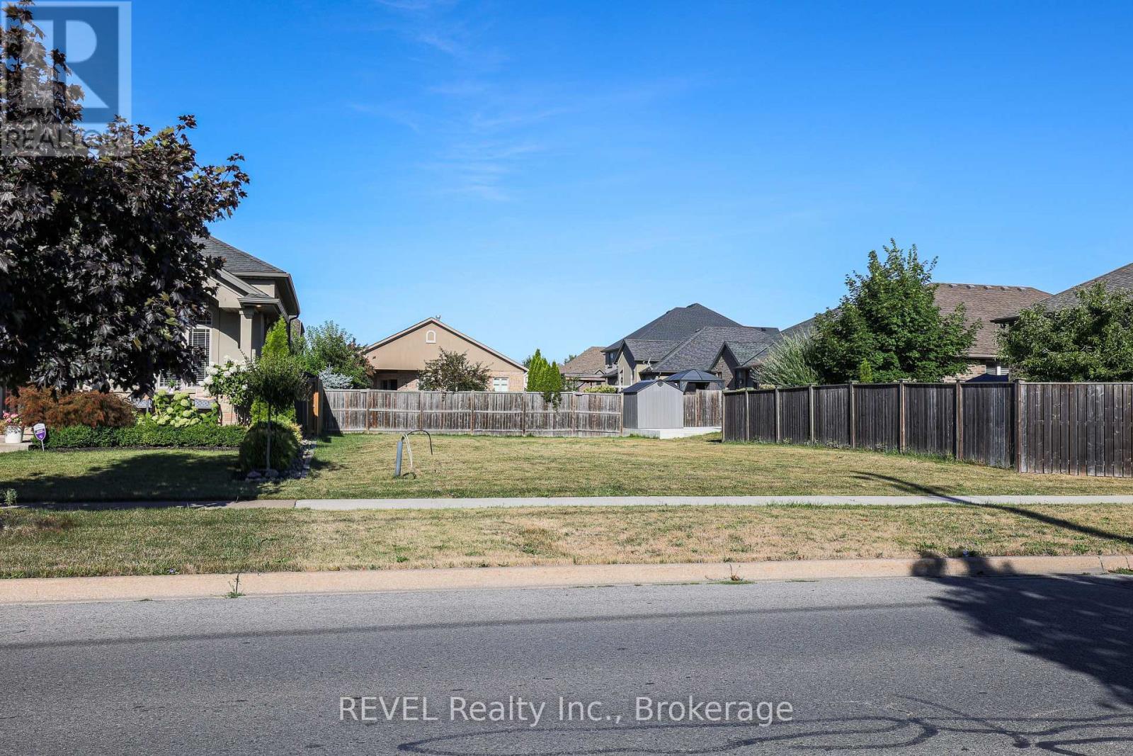 201 First Street Louth, St. Catharines (Grapeview), ON