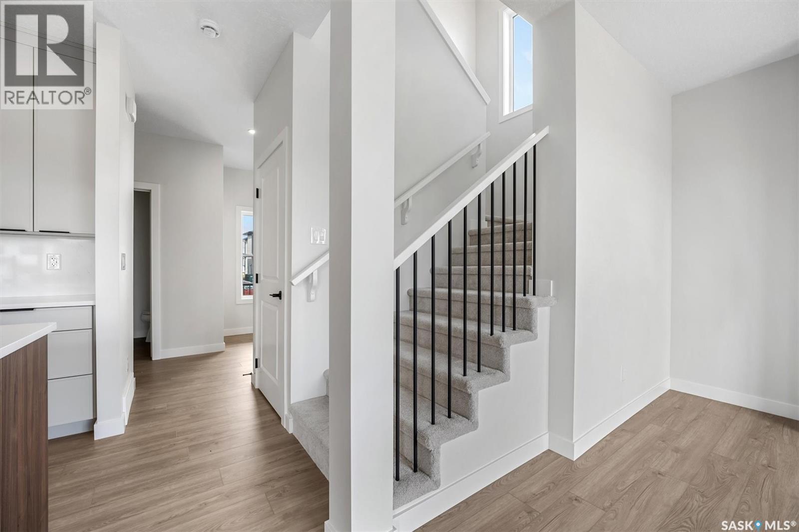 127 Katz Avenue, Saskatoon, SK - Indoor Photo Showing Other Room