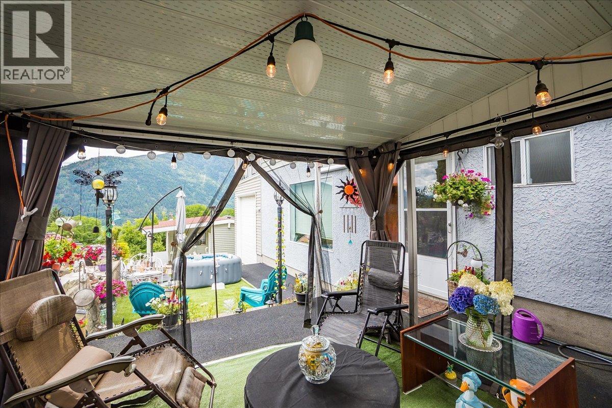 801 Houston Street, Nelson, BC -