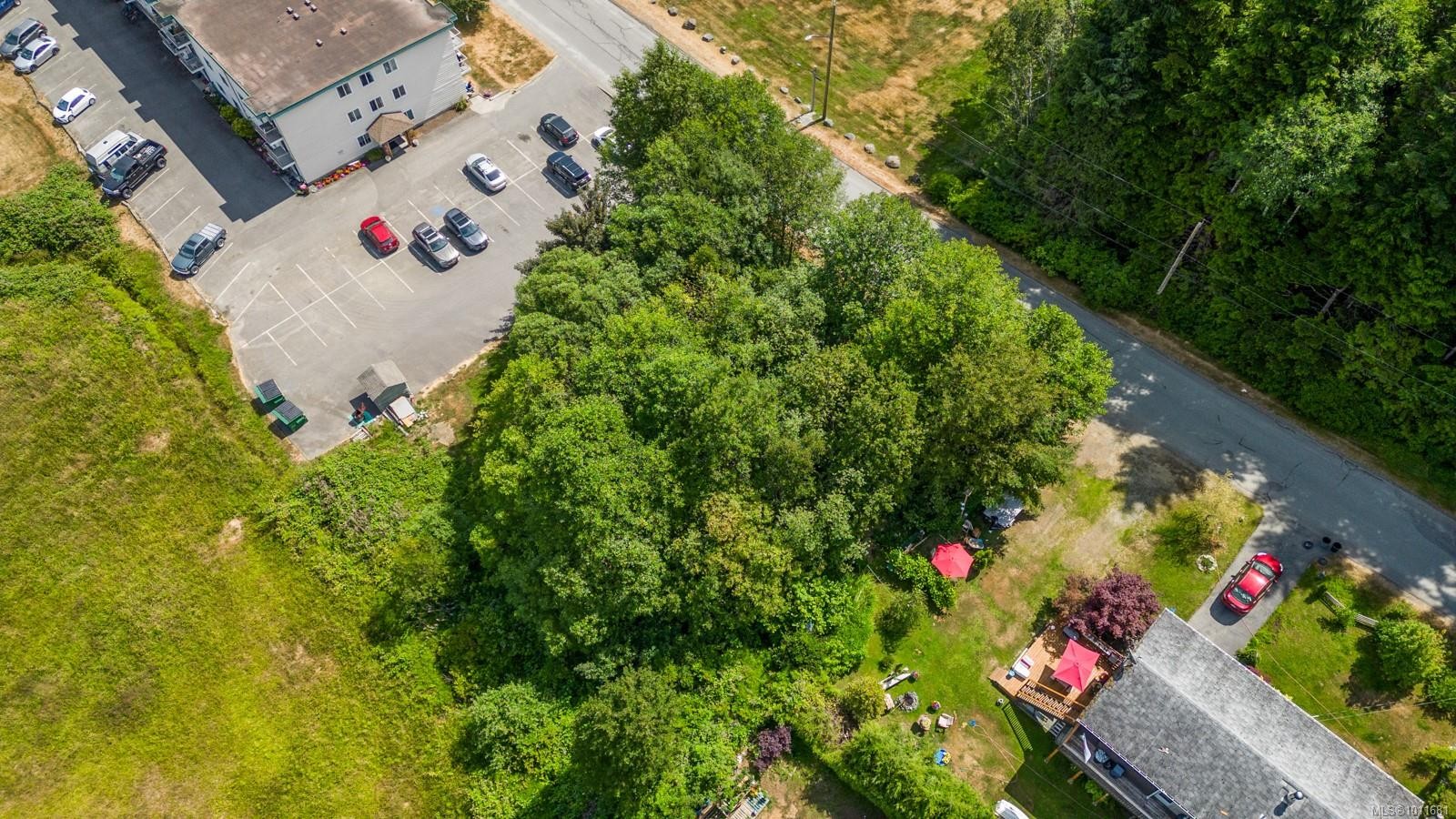 581 Macmillan Dr, Sayward, BC