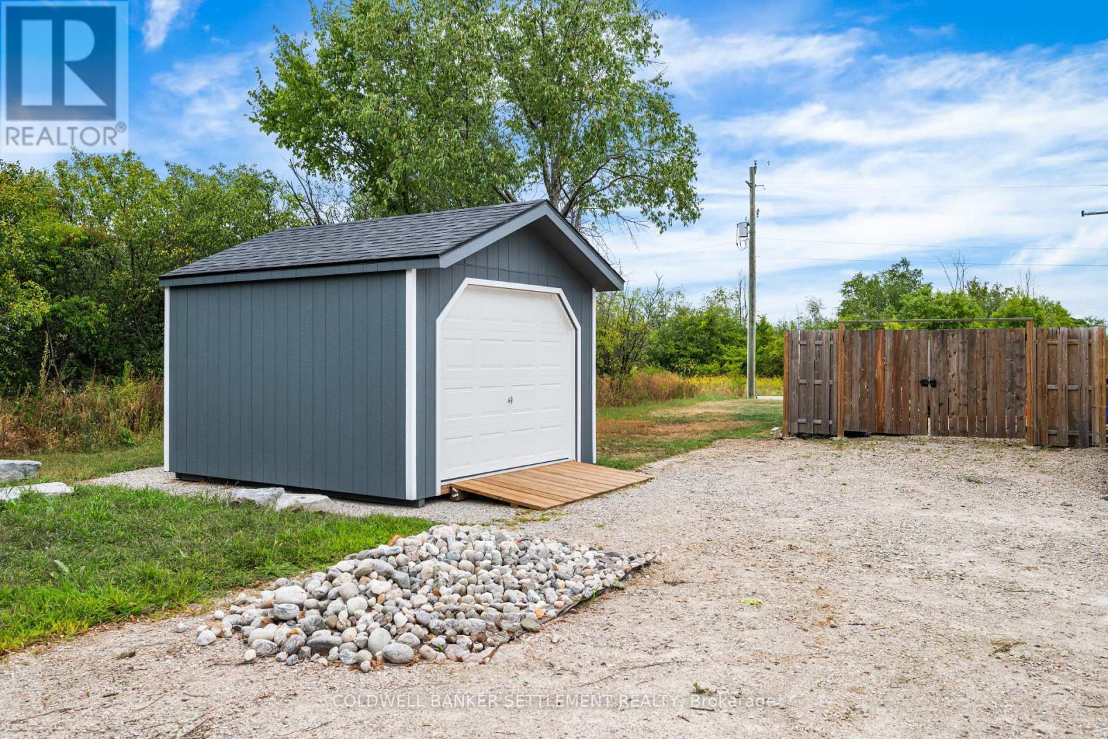 19 Warren Crescent, Perth, ON