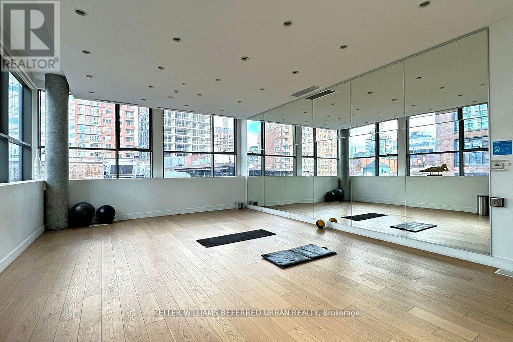 604 - 390 Cherry Street, Toronto, ON - Indoor Photo Showing Other Room