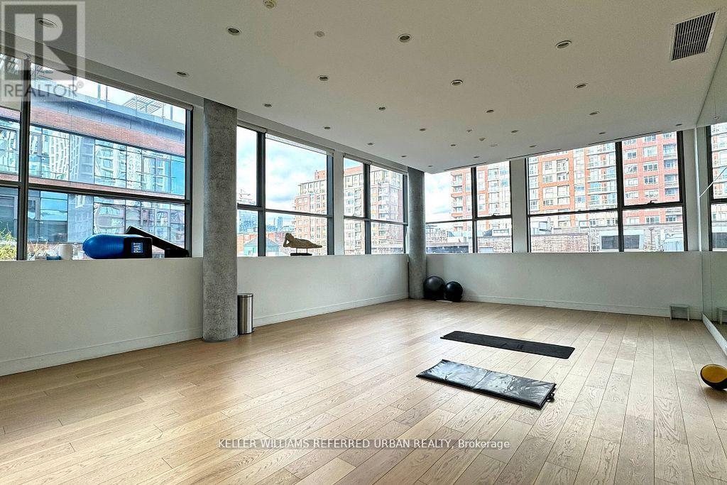 604 - 390 Cherry Street, Toronto, ON - Indoor Photo Showing Other Room