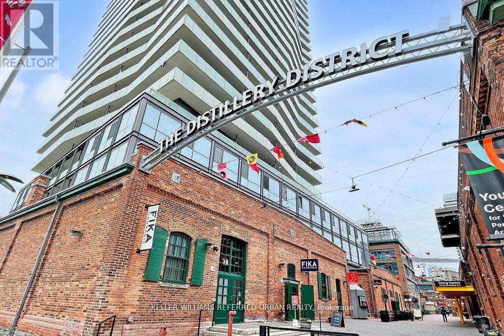 604 - 390 Cherry Street, Toronto, ON - Outdoor