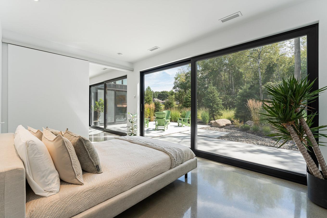 Chambre à coucher - 646 Rue De Weimar, Granby, QC - Indoor Photo Showing Bedroom