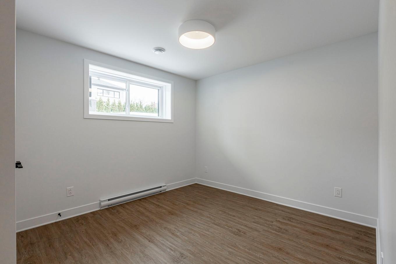 Chambre à coucher - 749 Rue Louis-Quilico, Boucherville, QC - Indoor Photo Showing Other Room