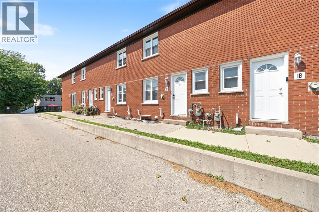 205 Fane Street Unit# 2B, St Clair, ON - Outdoor