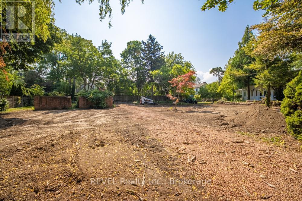 Building Lot Simcoe Street, Niagara-On-The-Lake (Town), ON