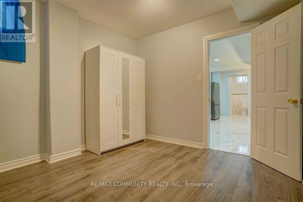 Bsmt - 208 Twyn Rivers Drive, Pickering, ON - Indoor Photo Showing Other Room