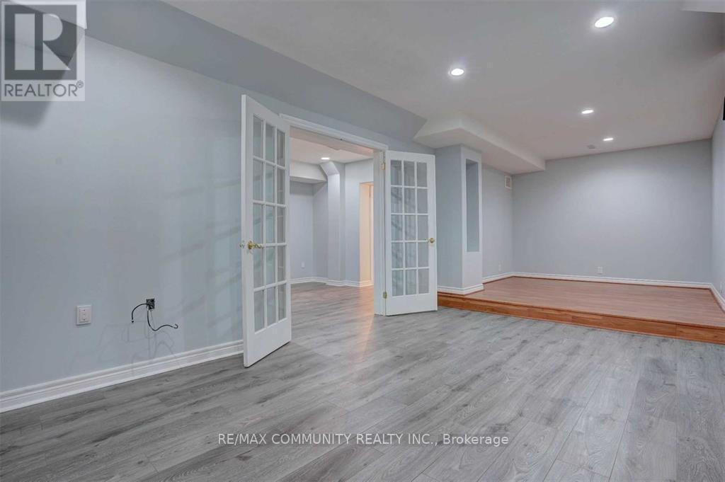 Bsmt - 208 Twyn Rivers Drive, Pickering, ON - Indoor Photo Showing Other Room