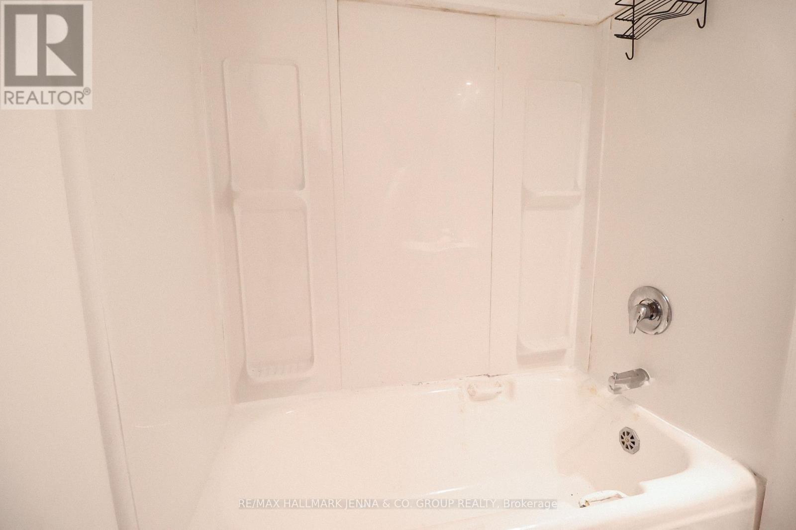 1 - 275 Bronson Avenue, Ottawa, ON - Indoor Photo Showing Bathroom