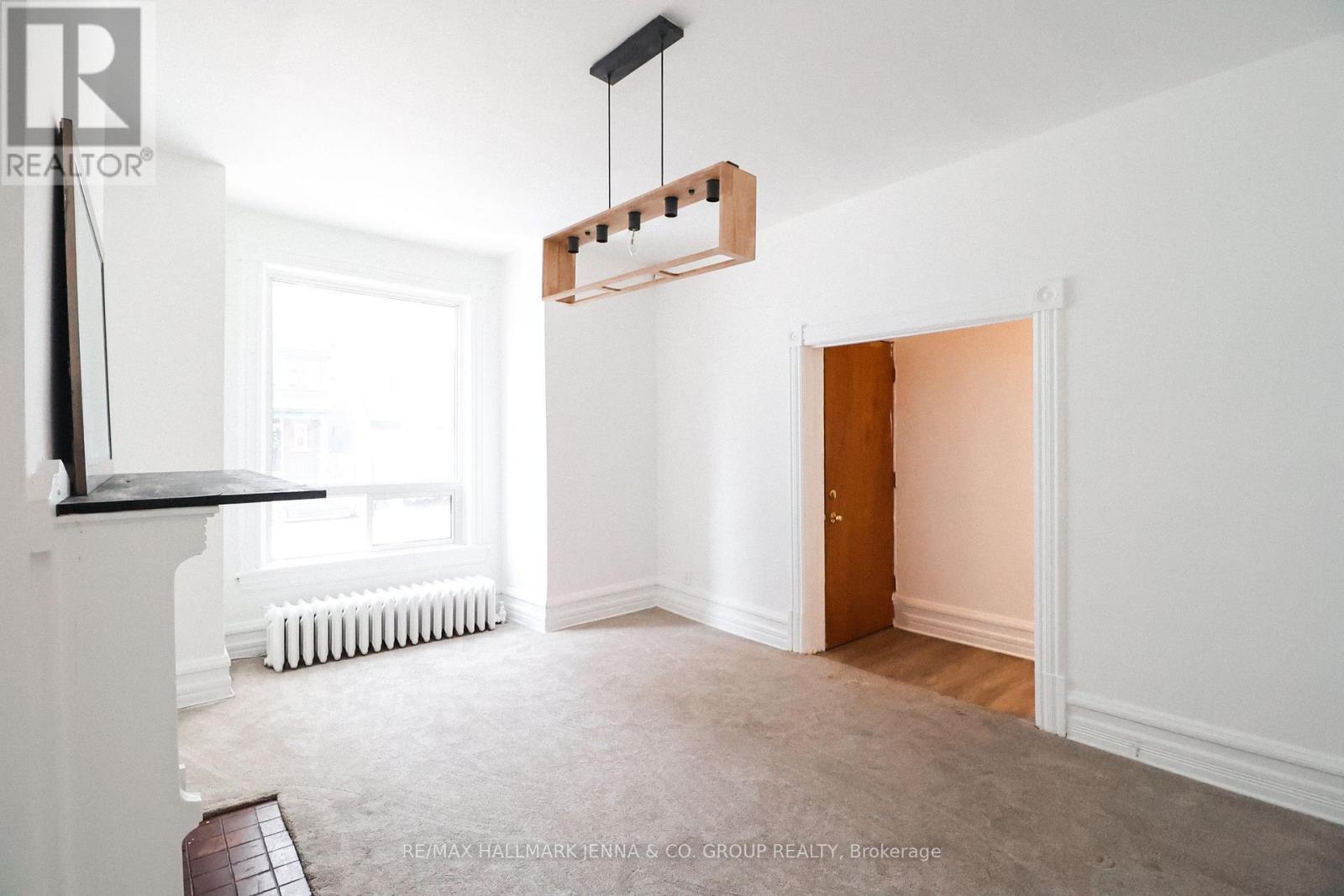 1 - 275 Bronson Avenue, Ottawa, ON - Indoor Photo Showing Other Room