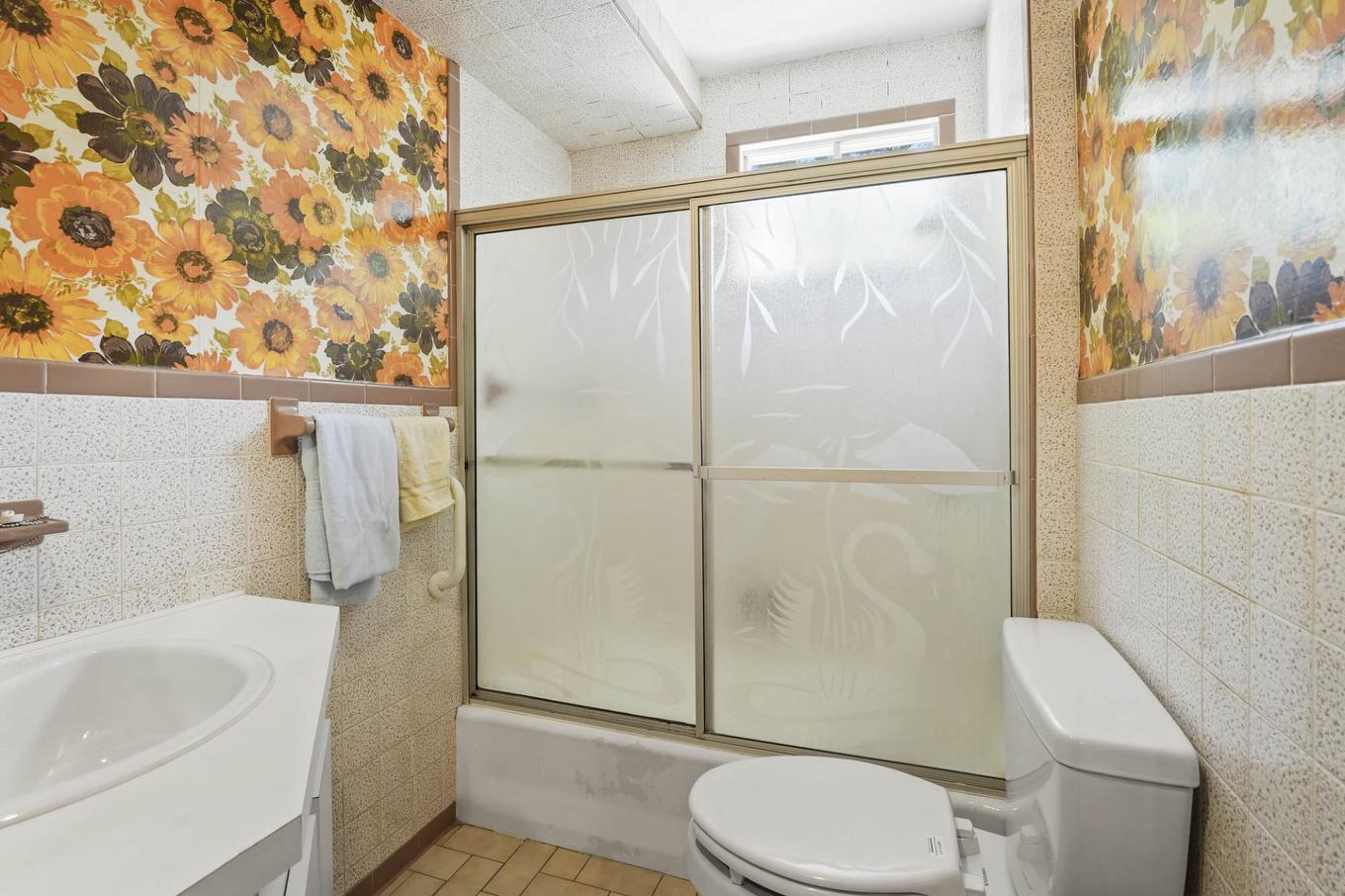 Bathroom - 1844 Rue De Brompton, Mascouche, QC - Indoor Photo Showing Bathroom