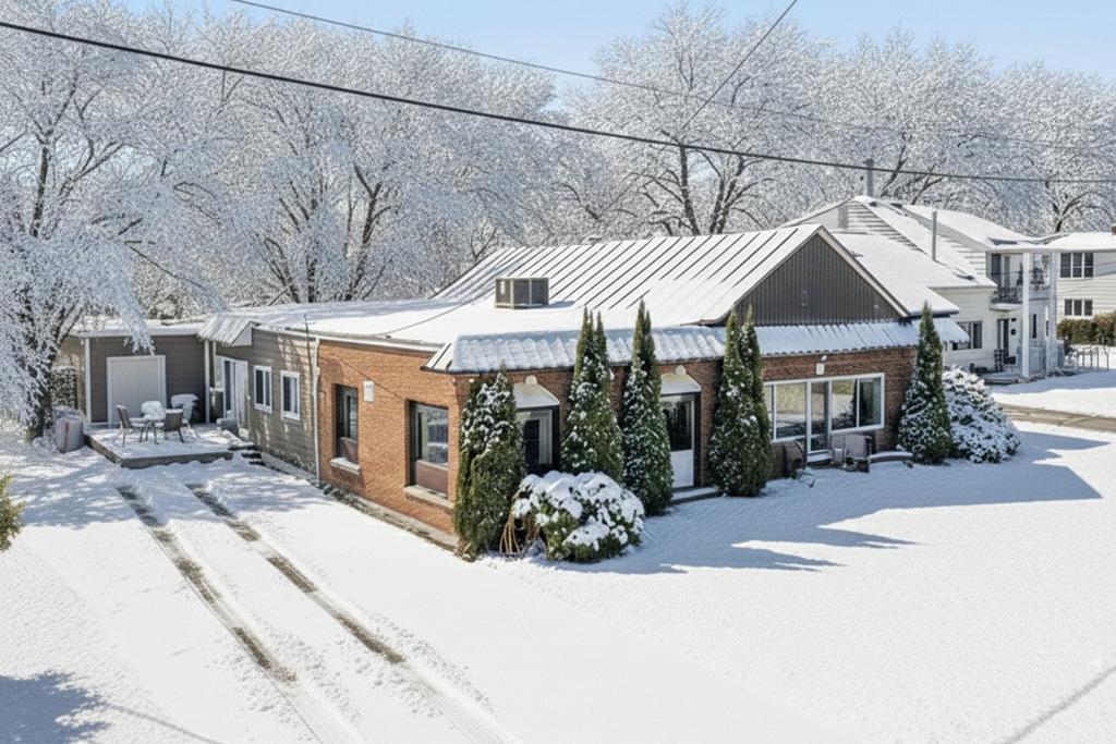 Façade - 4331Z - 4331Az Rue Dufresne, Saint-Félix-De-Valois, QC - Outdoor