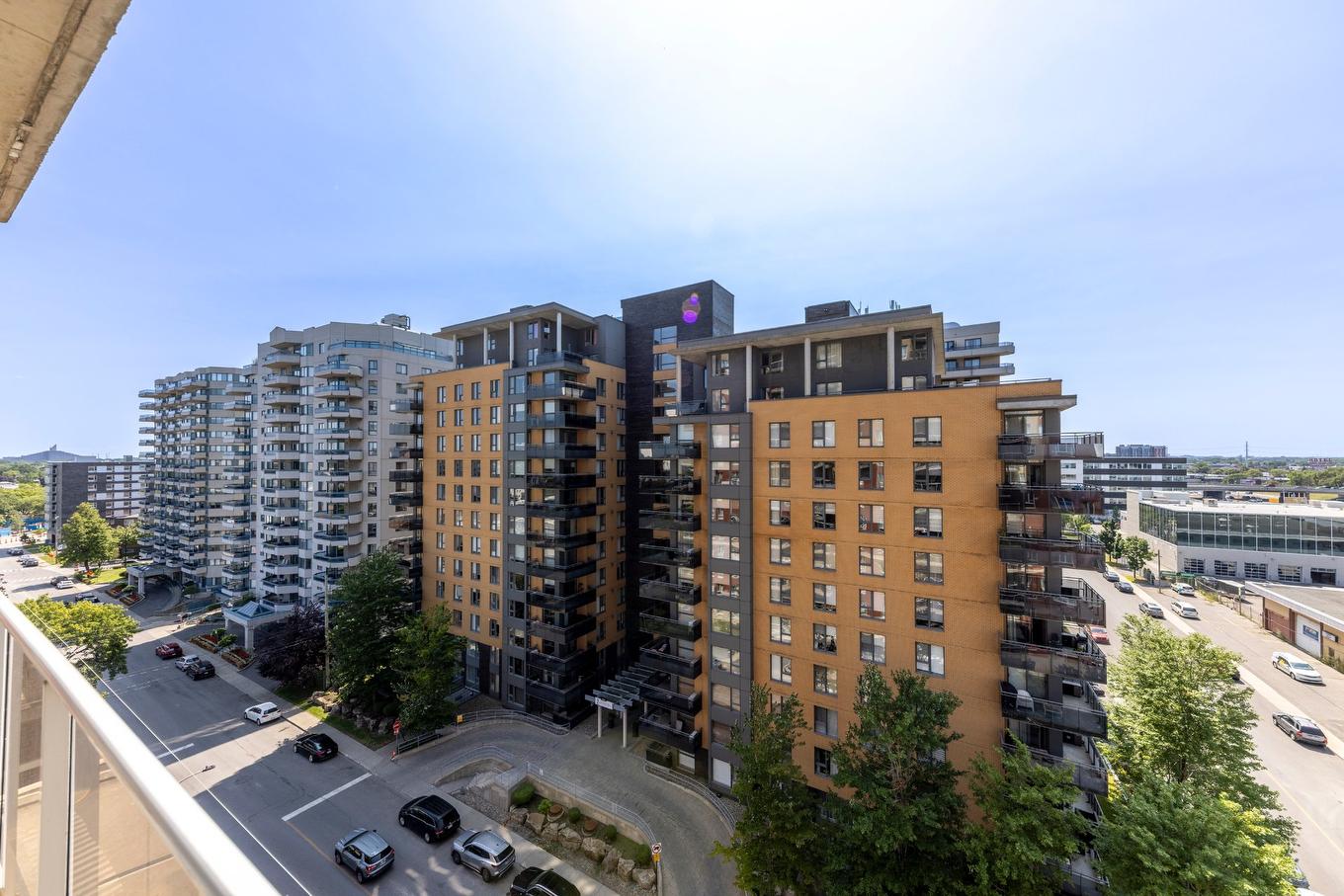 Vue - 905-7705 Rue Du Mans, Montréal (Saint-Léonard), QC - Outdoor With Facade