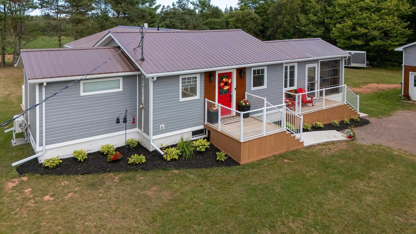 704 Connelly Woods Road, Mount Tryon, PE