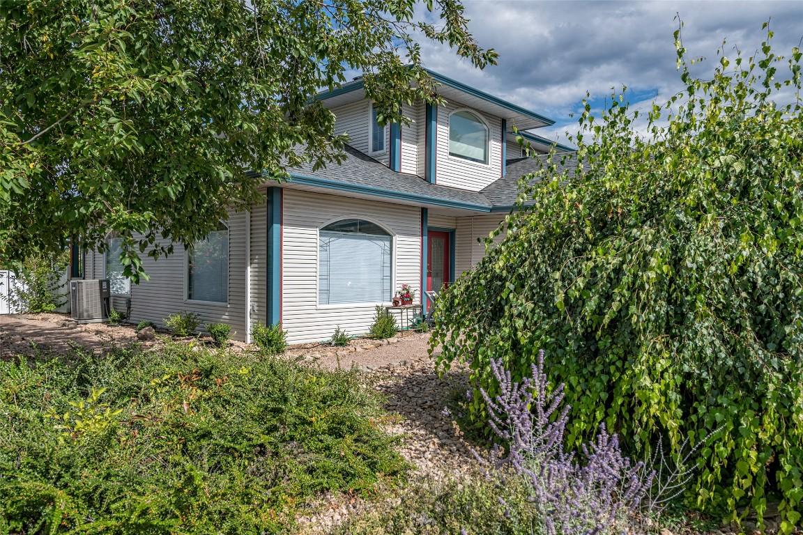 2317 Teal Place, Vernon, BC - Outdoor