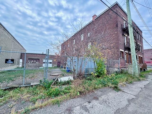 201 Hardisty Street, Thunder Bay, ON